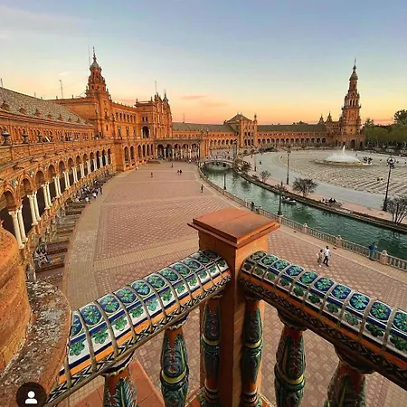 Triana Apartment Seville